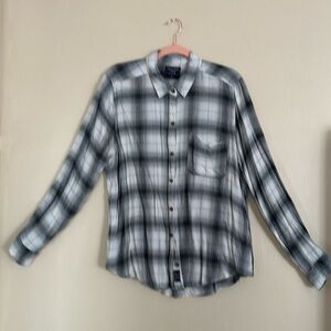 A&F women’s gray plaid blouse, size XL